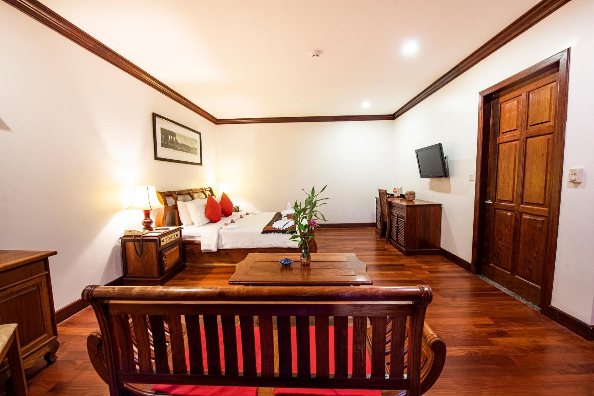 The Suite By Royal Crown Hotel Siem Reap Eksteriør billede