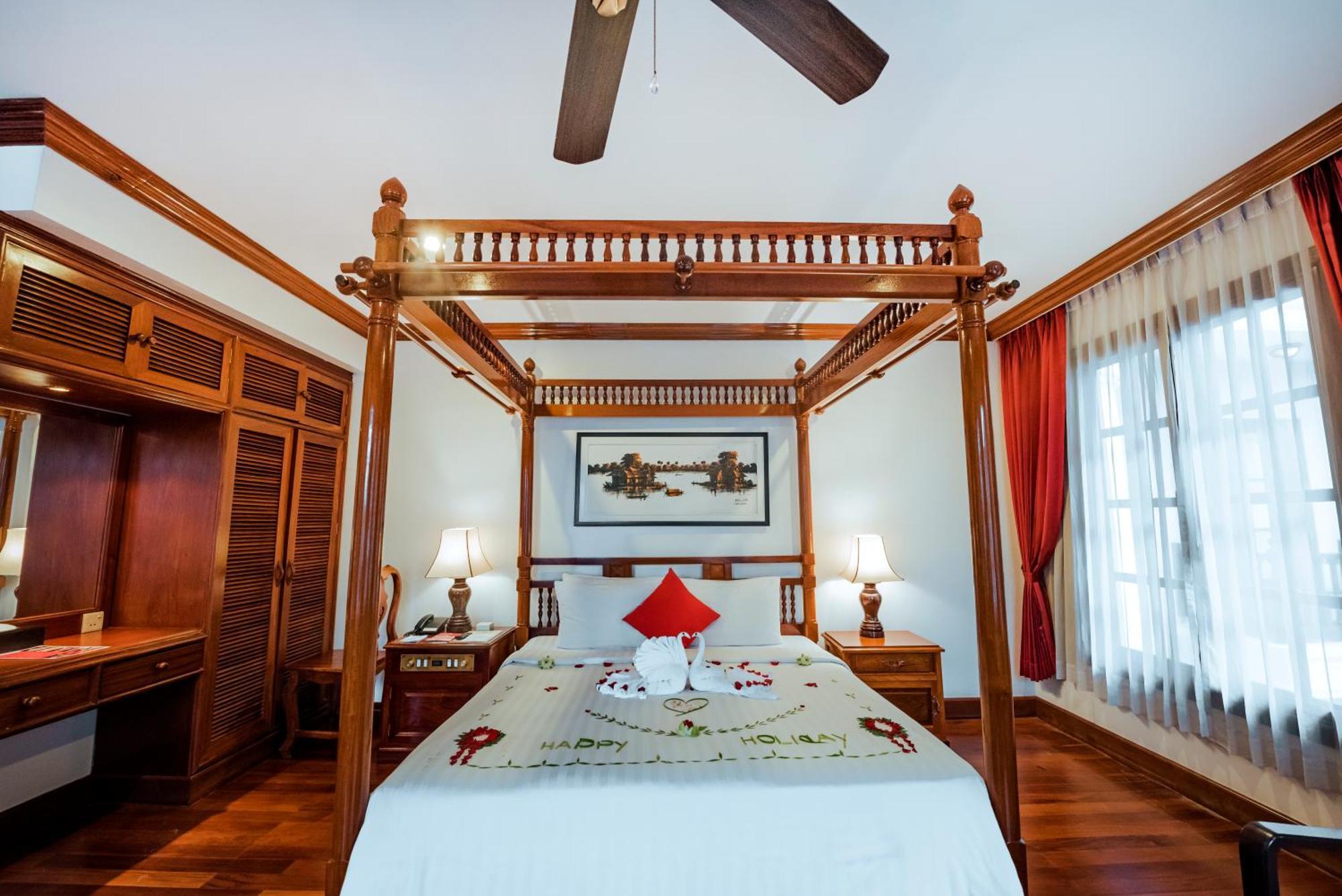 The Suite By Royal Crown Hotel Siem Reap Eksteriør billede