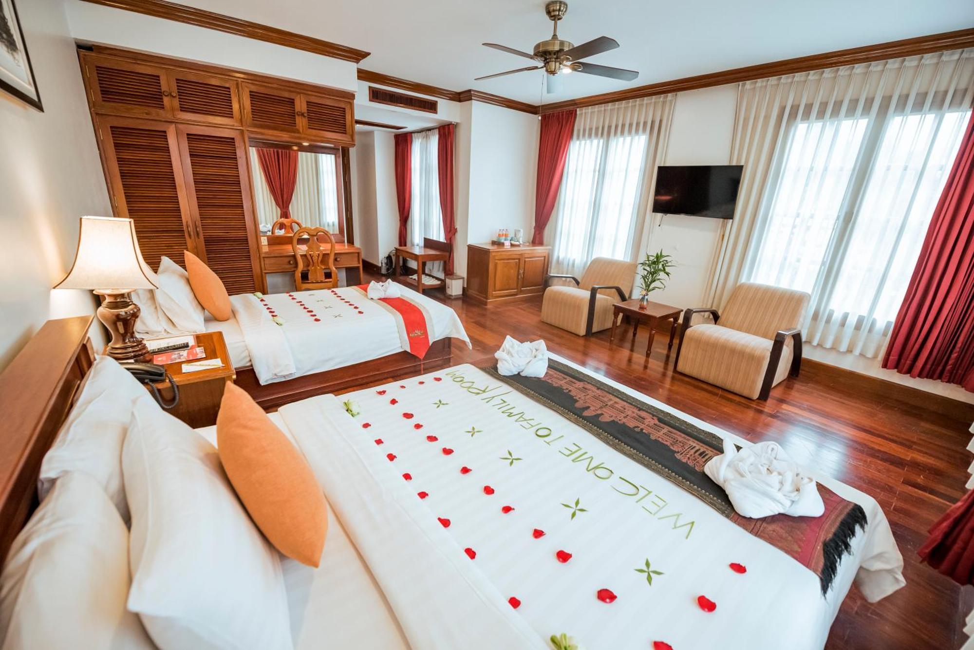 The Suite By Royal Crown Hotel Siem Reap Eksteriør billede