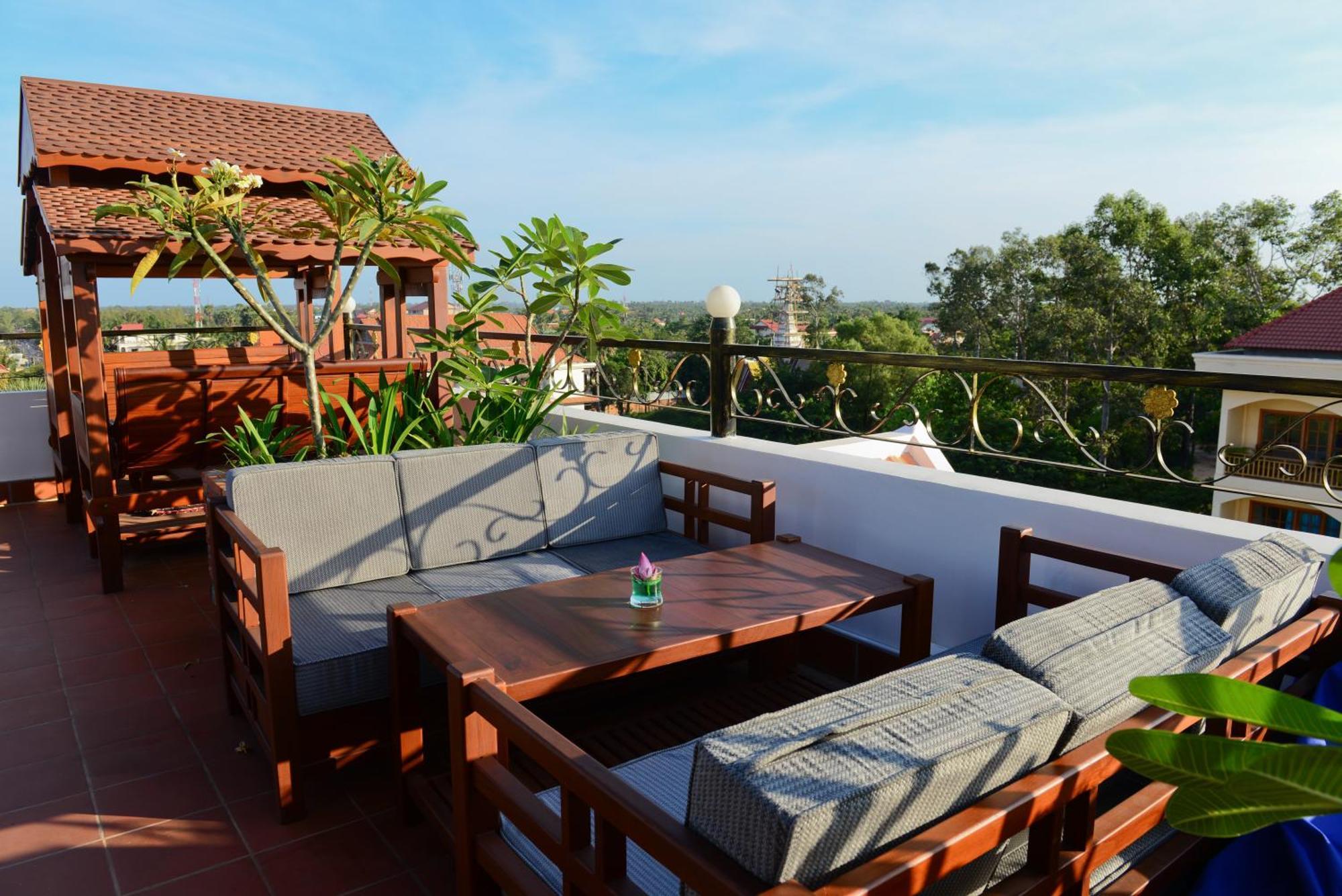 The Suite By Royal Crown Hotel Siem Reap Eksteriør billede